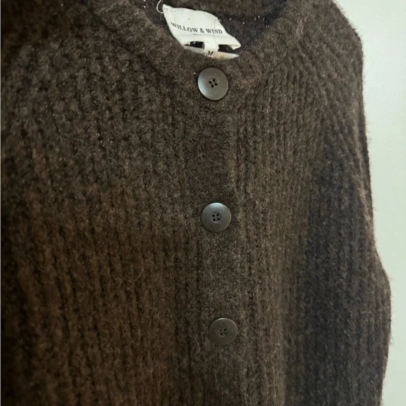 Cozy Brown Willow and Wind Sweater size medium - Picture 3 of 3